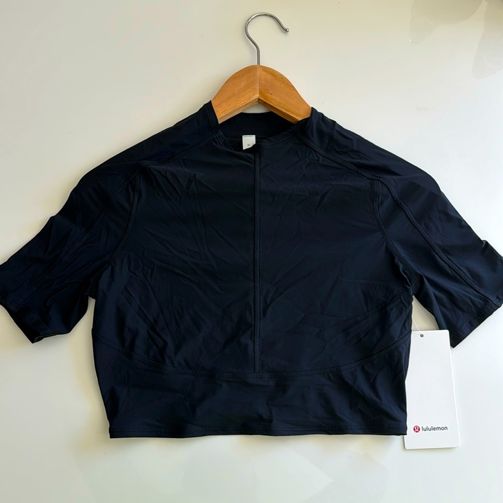 Brand new with tags LULULEMON tight fit short sleeve, tight fit, cropped length